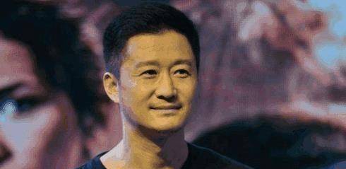 他曾断言“吴京火不了”<strong></p>
<p>币火全球</strong>，如今吴京火遍全球，自己却遭全网封杀