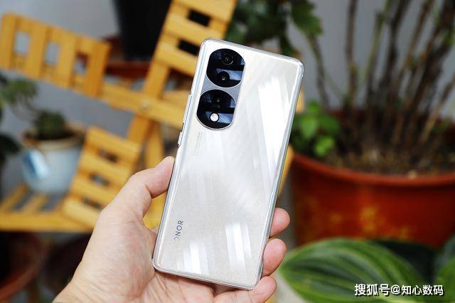 荣耀70 Pro和荣耀70 Pro+有什么区别<strong></p>
<p>火币pro下载</strong>？哪款更值得入手？