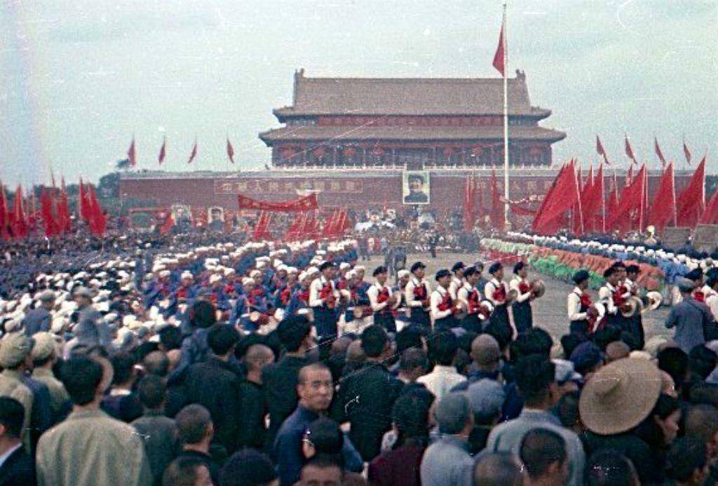 国际礼节是鸣放21响礼炮<strong></p>
<p>响币</strong>，唯独中国曾鸣放28响，为何会多出7响？