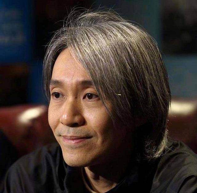 周星驰抵押豪宅内幕：对赌协议首度曝光<strong></p>
<p>币富网</strong>，4年竟要赚10.4亿网民币