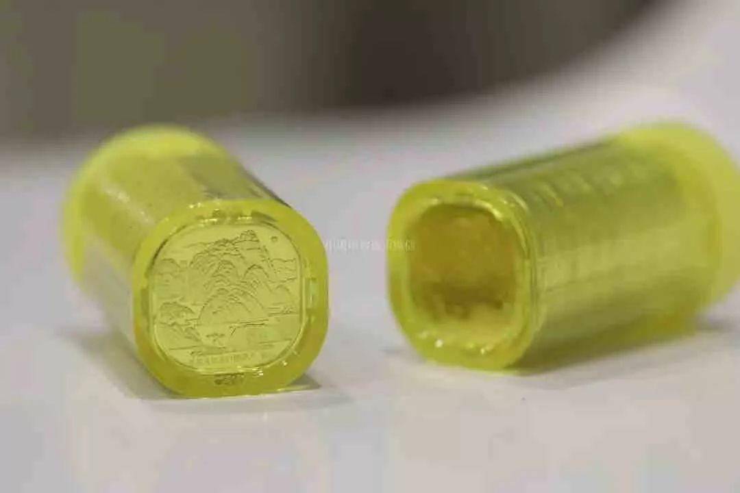 泰山币<strong></p>
<p>人们币</strong>,有秘密!