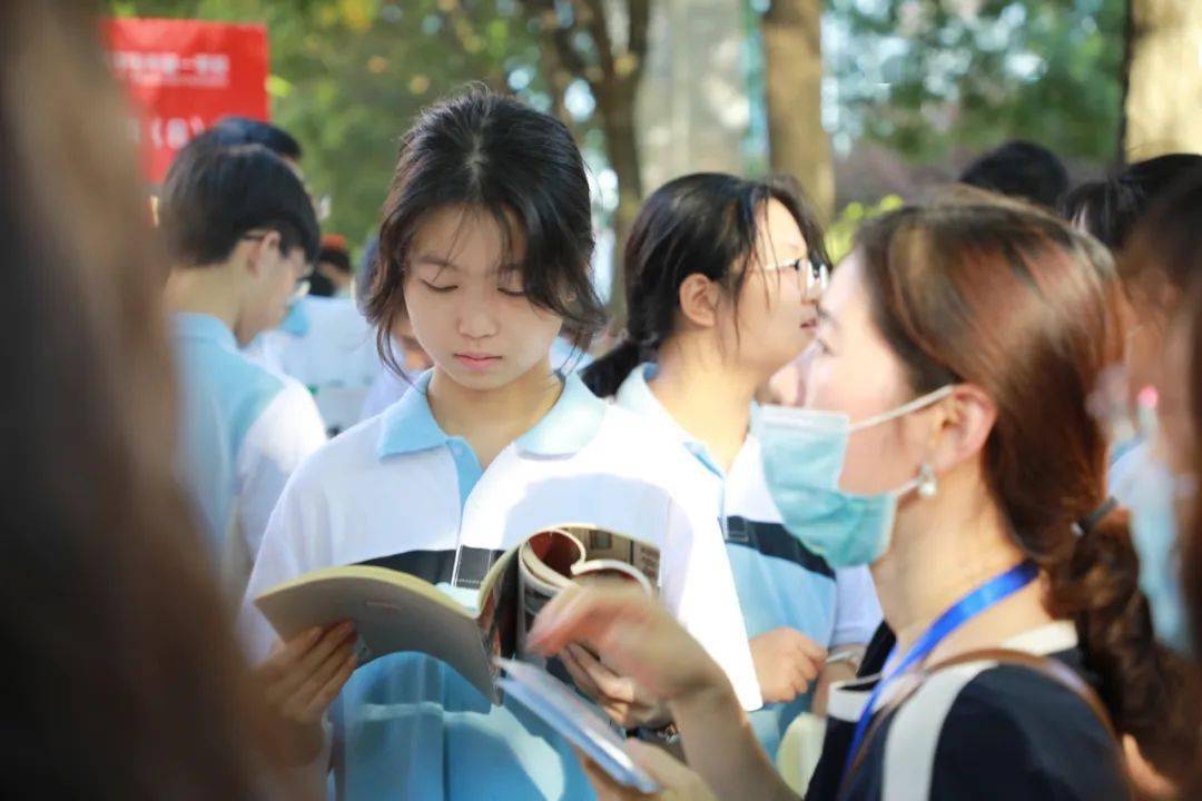 ​给给给给给给给力!