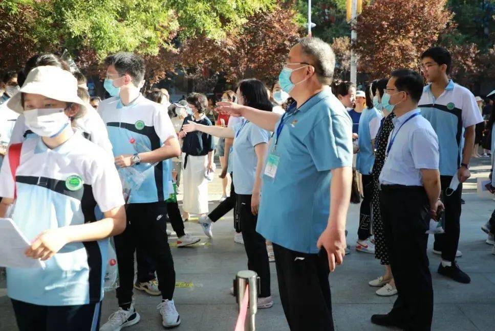 ​给给给给给给给力!
