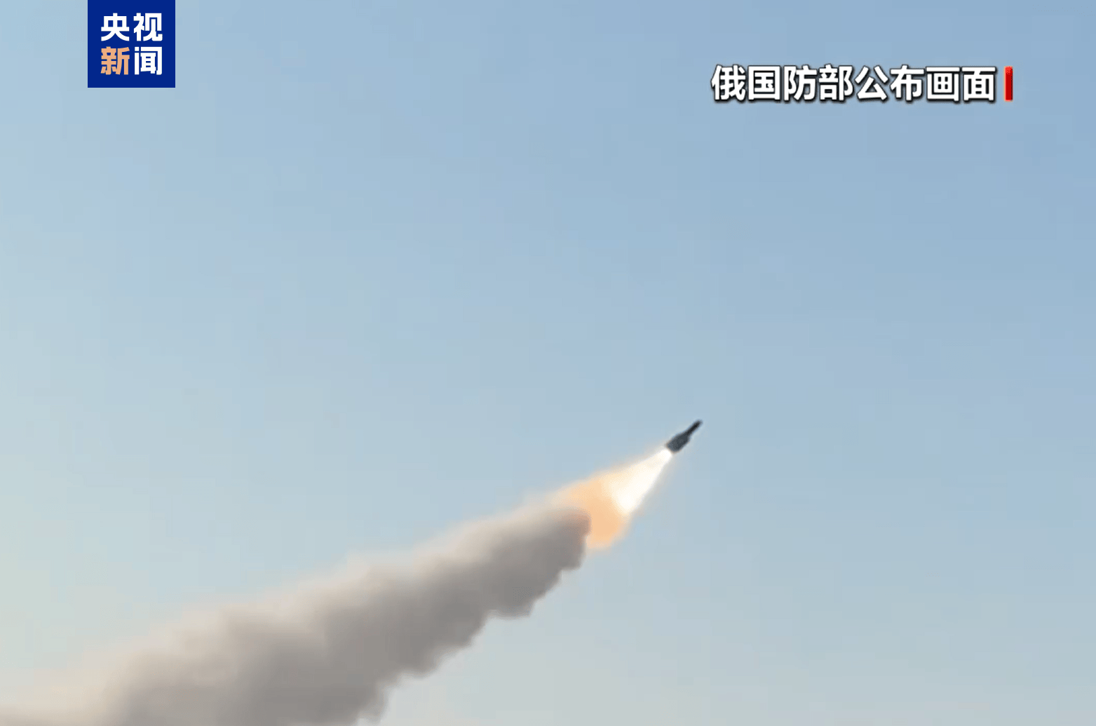 普京称约2000名乌军被包围！俄罗斯最新战报：击落乌军77架无人机<strong></p>
<p>巴菲特理财</strong>，6枚美制“海马斯”火箭弹
