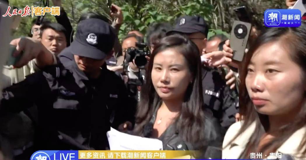 余华英死刑当庭上诉<strong></p>
<p>巴菲特理财</strong>，杨妞花：第一次见她垂头丧气，全程低头双手发抖，但没有任何道歉