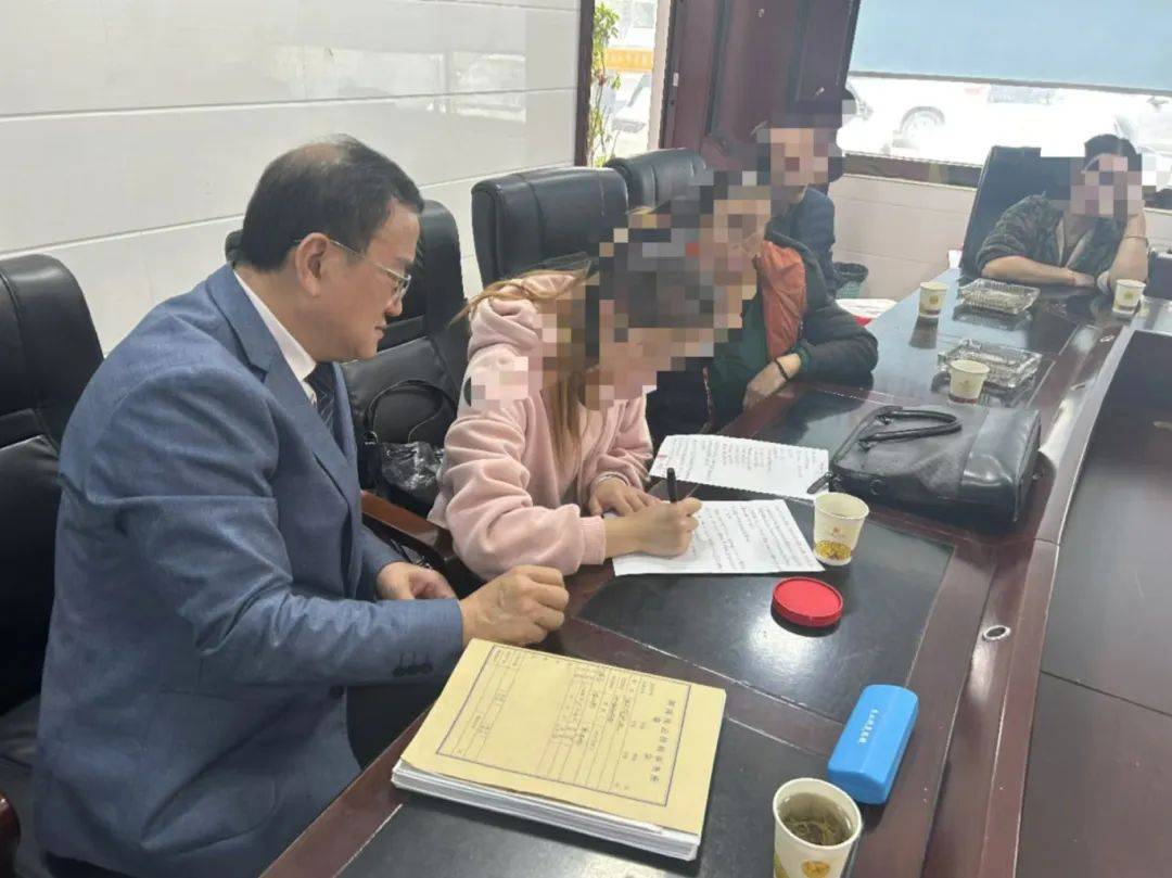 湖南湘西：同居一年后分手<strong></p>
<p>p2p理财排行榜</strong>，16万元彩礼怎么退？法院这样做