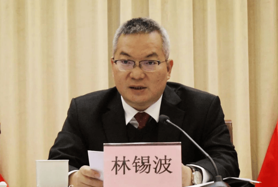 广东重磅反腐！兴宁市委书记宋才华、英德市委书记张杨彬、新会区委书记林锡波<strong></p>
<p>理财怎么计算收益</strong>，同日被查