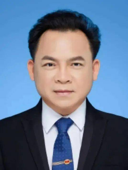 卸任市委书记3天后<strong></p>
<p>理财收益怎么计算</strong>，55岁的他任省政府党组成员！