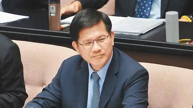 “让美国再次伟大<strong></p>
<p>理财产品网</strong>，离不开台湾”，赖当局是狂还是傻？这病得治