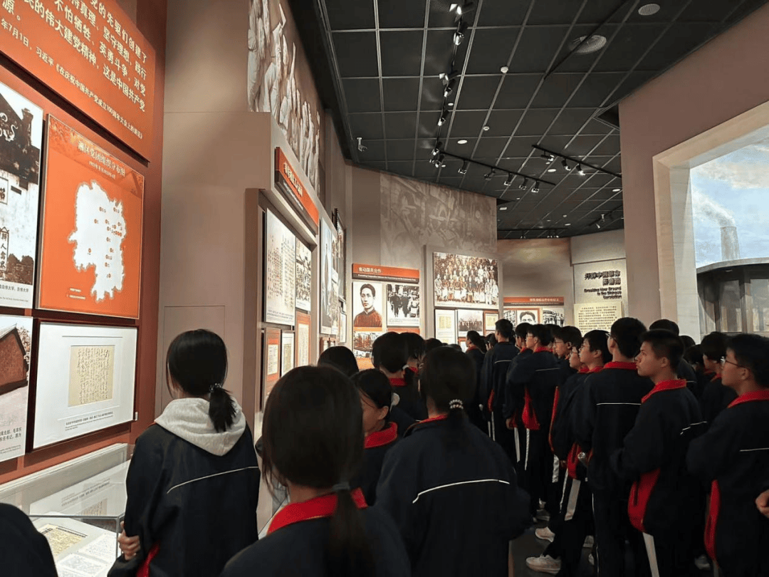 33天内<strong></p>
<p>靠谱的理财app</strong>，长沙6.6万名学生将奔赴同一地，只为这件事……