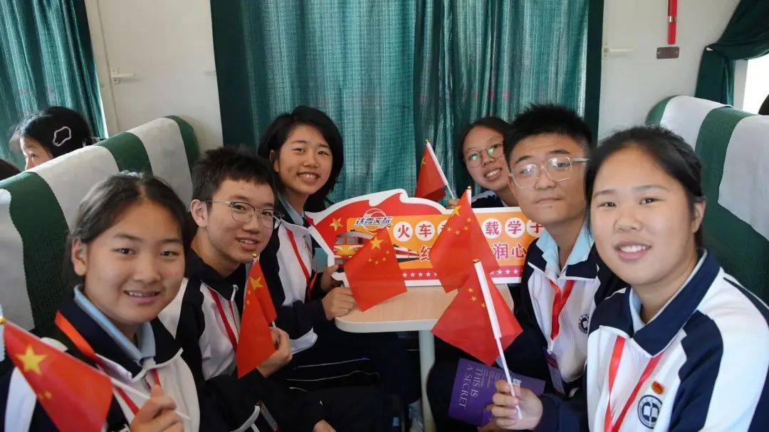 33天内<strong></p>
<p>靠谱的理财app</strong>，长沙6.6万名学生将奔赴同一地，只为这件事……