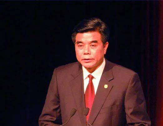70岁崔国潮被查<strong></p>
<p>理财利率怎么算</strong>，曾任中山市委书记