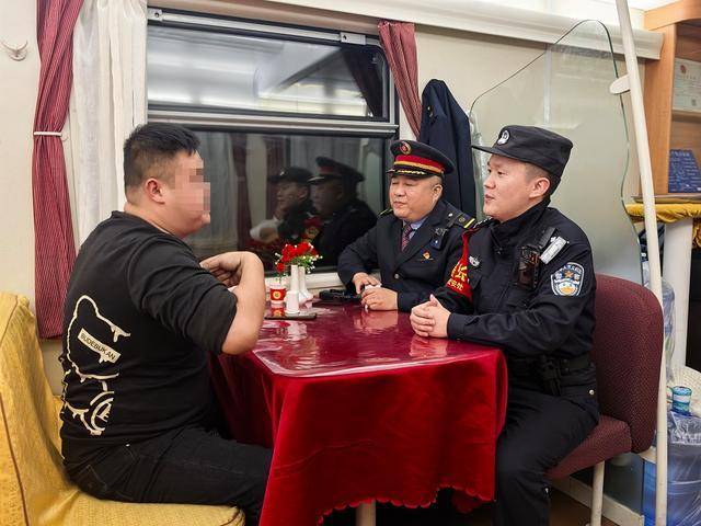 列车上一醉酒“纹身哥”突然对乘警说“我是逃犯”<strong></p>
<p>理财目标</strong>，乘警一查：不，你不是！