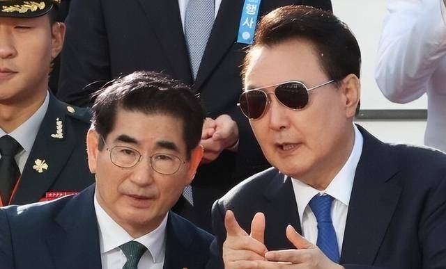 弹劾尹锡悦不成改逮捕<strong></p>
<p>理财通理财怎么样</strong>，执政党又卡Bug：总统会签字逮捕自己？