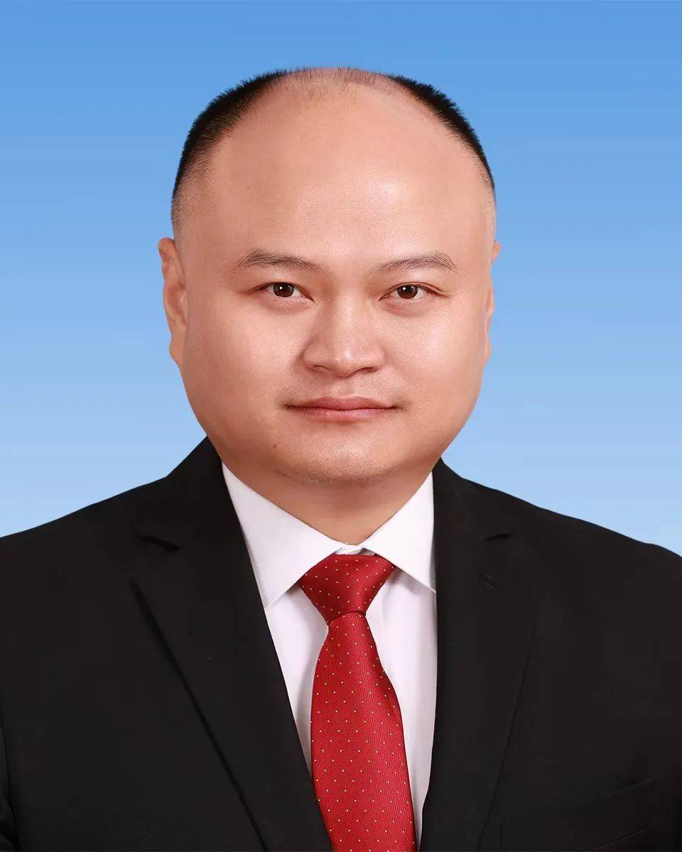 刘力已任珠海市委常委、香洲区委书记<strong></p>
<p>余额宝投资理财</strong>，曾长期在深工作