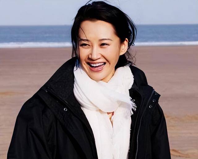 事实证明<strong></p>
<p>余额宝投资理财</strong>，55岁“无人敢娶”的许晴，才是真正的人间清醒！