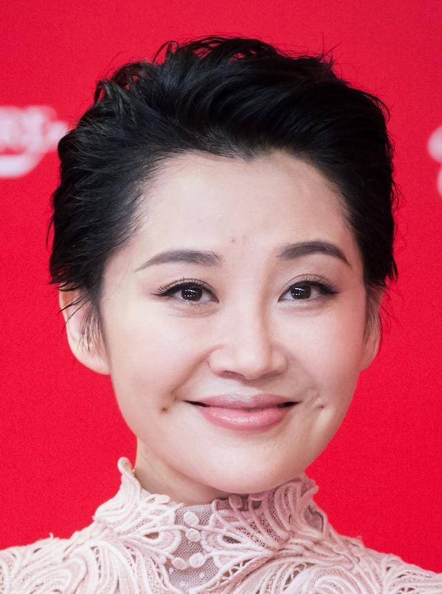事实证明<strong></p>
<p>余额宝投资理财</strong>，55岁“无人敢娶”的许晴，才是真正的人间清醒！