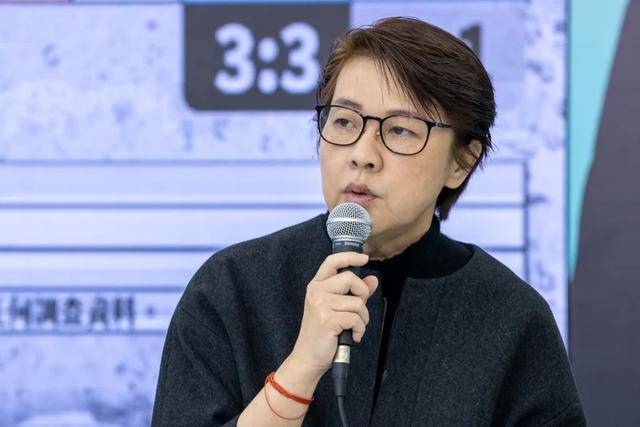 黄珊珊曝柯文哲自愿戴电子脚镣<strong></p>
<p>理财的内容</strong>，主因是为探视父亲