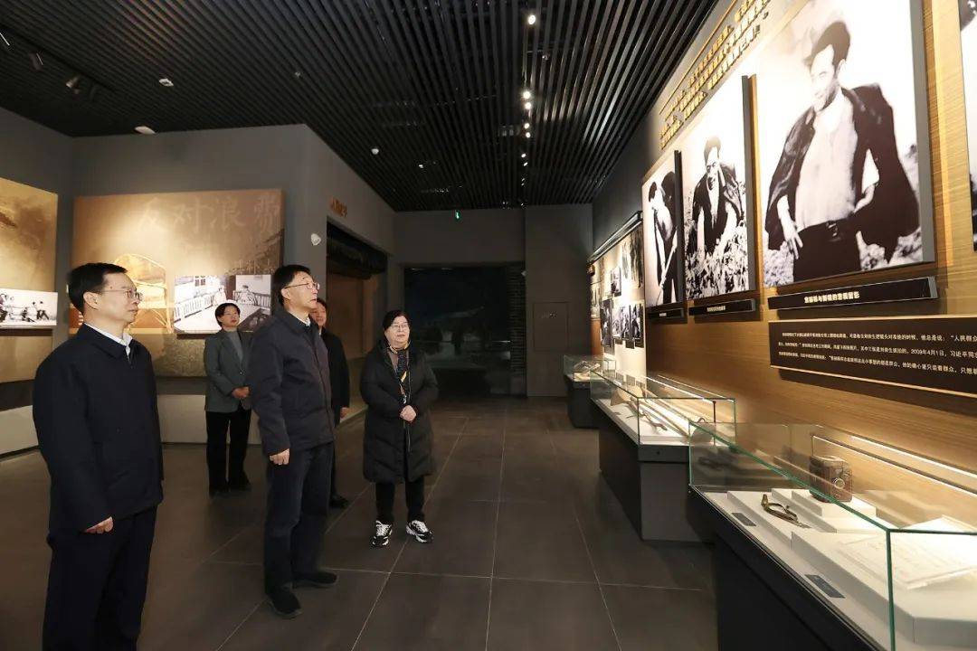 履新后首日<strong></p>
<p>理财投资可靠吗</strong>，刘宁到兰考县调研