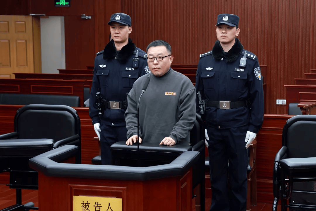 姚凯<strong></p>
<p>理财投资可靠吗</strong>，在上海市静安区副区长、浦东新区副区长、上海市住建委主任等职上，受贿5632万