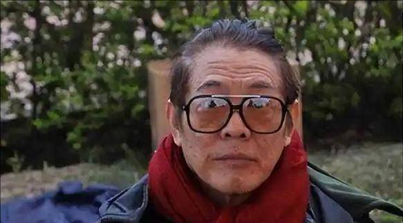 李连杰:后事一切从简<strong></p>
<p>个人理财方案</strong>，不用立碑也不用办丧事，树葬海葬都可以