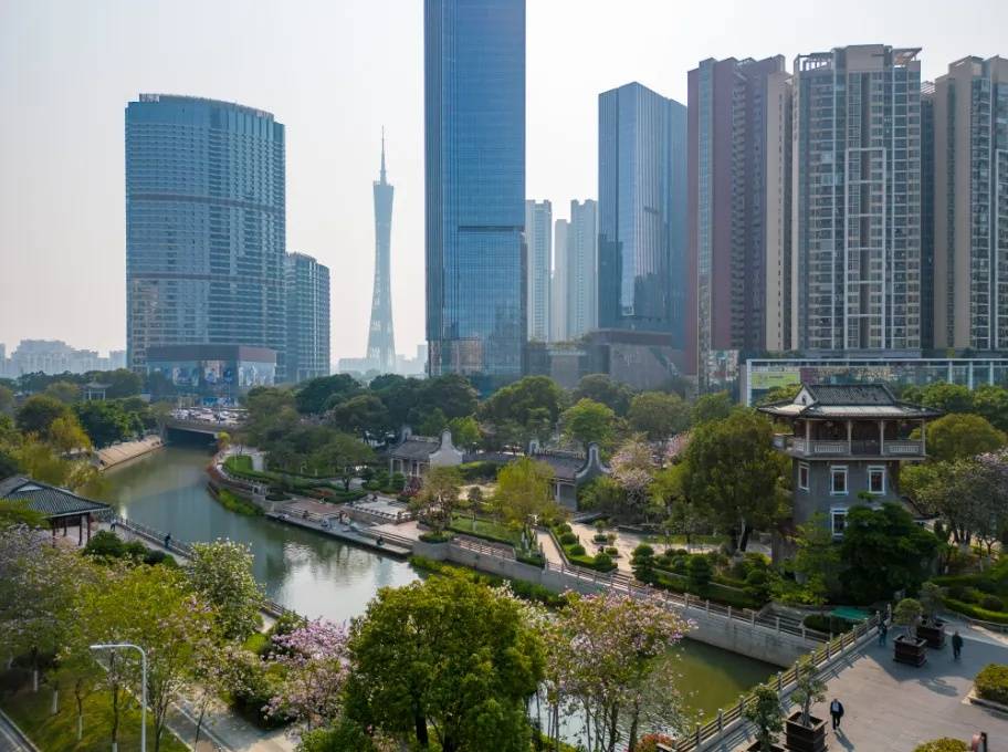 广州猎德村发放分红<strong></p>
<p>余额宝微信理财通</strong>，村民称有人分到4万元，此前已持续6年对升学表现优异学子实施激励
