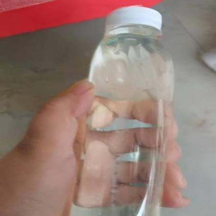 广州一“老酒鬼”路边捡到宝<strong></p>
<p>分红理财</strong>，笑着笑着倒下了……