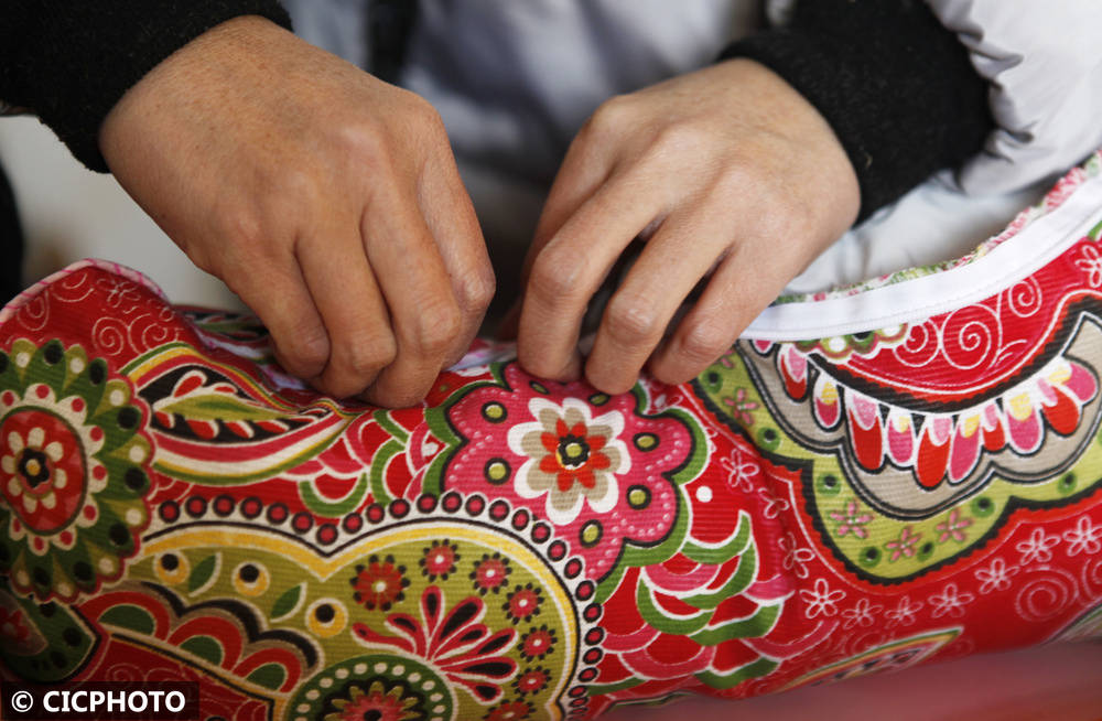 中药材助农多元增收