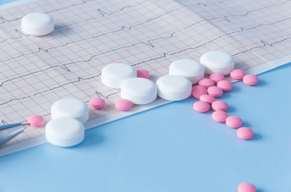 “阿司匹林实验做不成了”的困惑需要答案 | 新京报快评