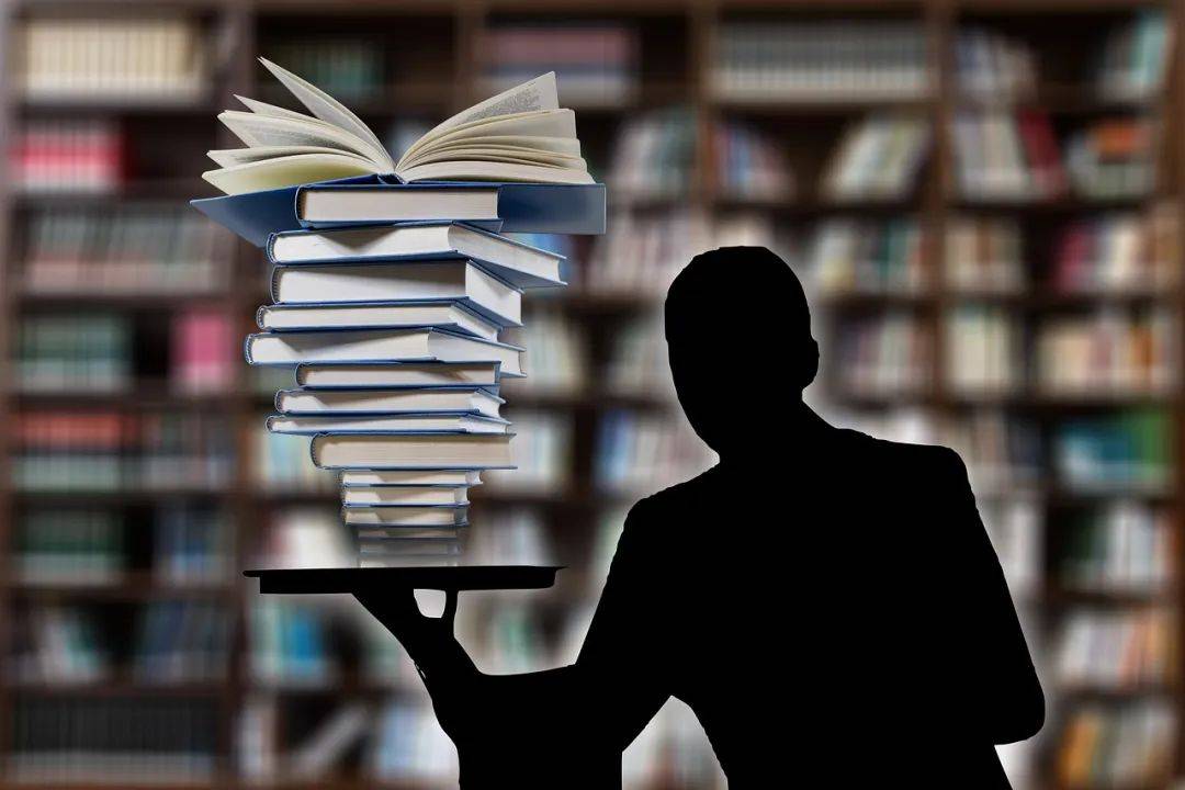 中学老师入职三个月被举报 谁在监控我的微博小号<strong></p>
<p>投资理财怎样</strong>？