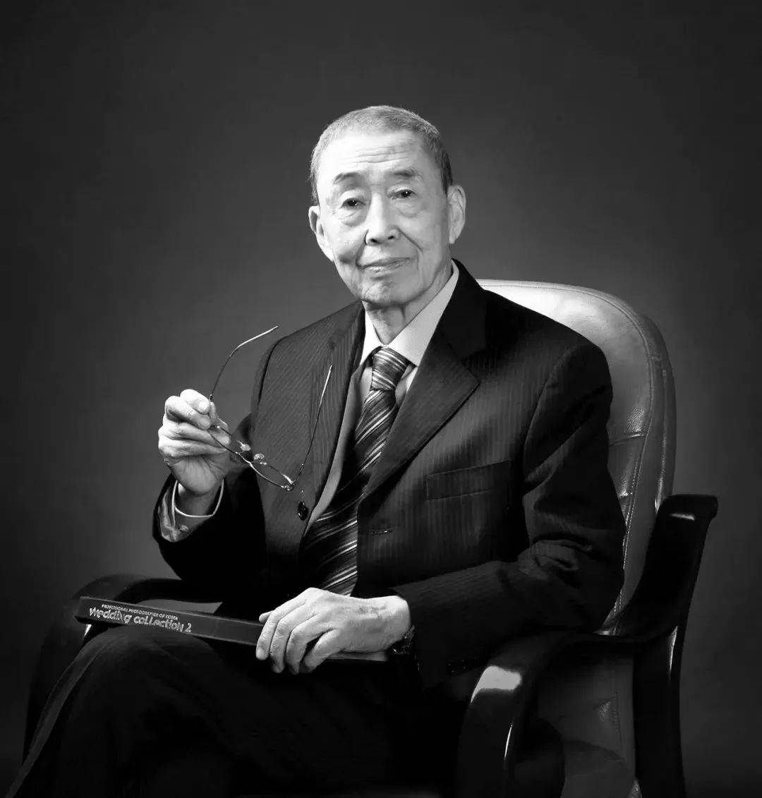 突发讣告<strong></p>
<p>理财产品公司</strong>！他于19日8时22分去世