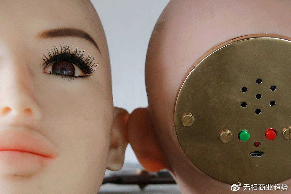 性机器人时代<strong></p>
<p>银行理财表</strong>，来了