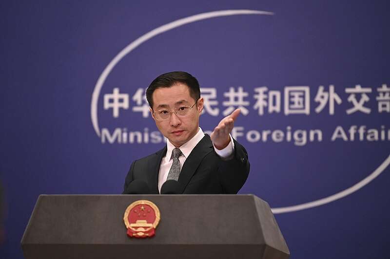 中方谈美国鼓动<strong></p>
<p>银行理财产品</strong>他国对华加税：吹灭别人的灯并不能让自己更光明