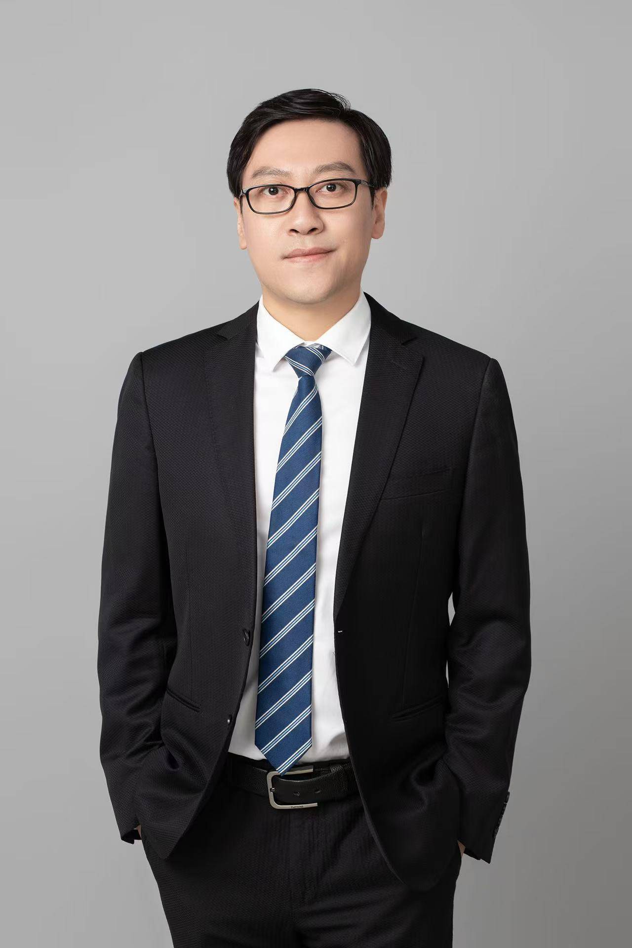 中信证券明明：2025年经济增速或定5%左右<strong></p>
<p>公积金理财</strong>，房贷利率与限购政策存松动空间
