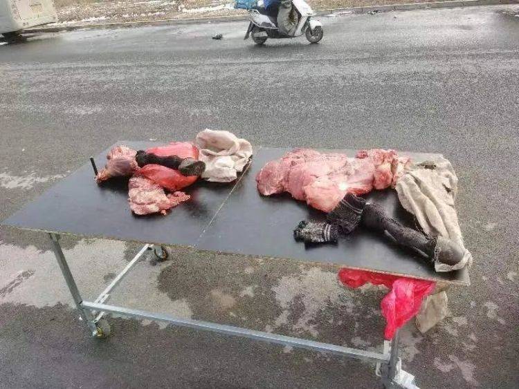 淄博一肉摊卖“假肉”<strong></p>
<p>陆金所理财产品</strong>!王某某、周某等17人被一锅端