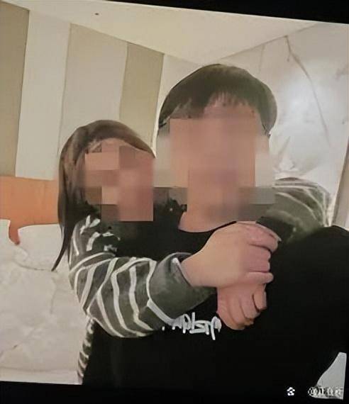 上海一区财政局主任科员被妻子举报出轨副科长<strong></p>
<p>e理财</strong>，当地纪委回应