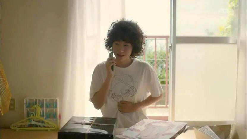 一个月只花30元<strong></p>
<p>理财费</strong>，985毕业生挤满躺平赛道