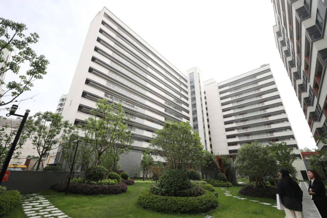 一二线城市房租普降<strong></p>
<p>怎么网上理财</strong>，房东主动降200留我