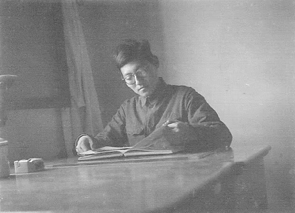 东方红一号还“活”着<strong></p>
<p>理财包括</strong>！有人每年给它拍生日照