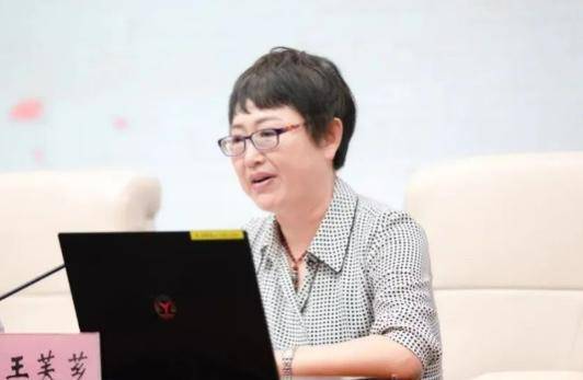 吉林一女官员被查！当过扫黑办主任<strong></p>
<p>注销理财</strong>，她曾说“吃人家的嘴短，拿人家的手短”