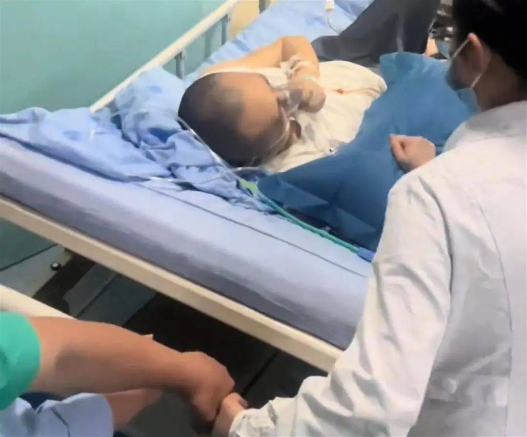 突发讣告!他已去世<strong></p>
<p>阿里理财</strong>,从确诊到离世仅1个月!