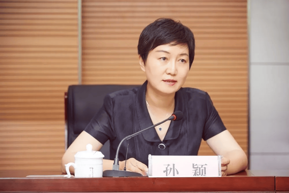 官宣:铁刚<strong></p>
<p>体验金理财</strong>,任上被查