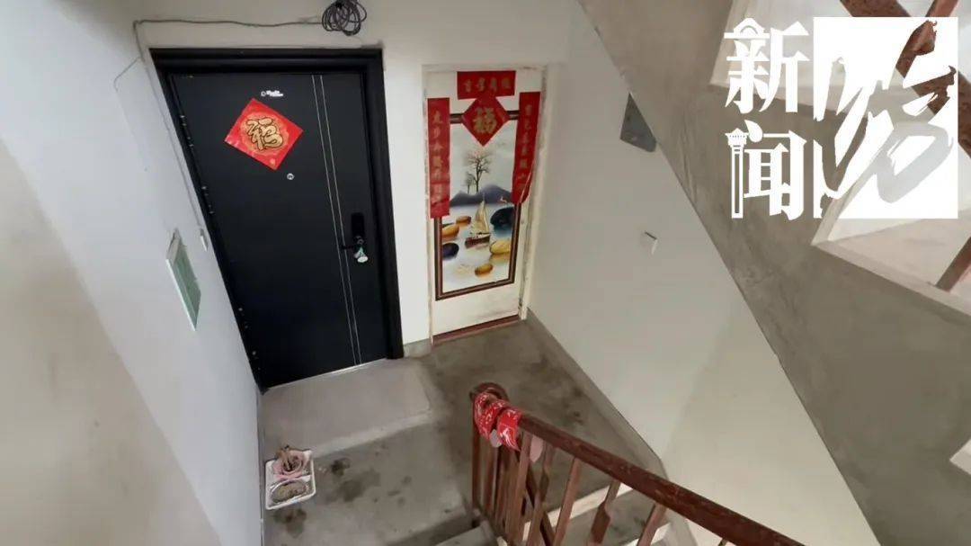 上海一老人拒绝疏通马桶<strong></p>
<p>理财体验金</strong>，整栋楼天天被臭味“袭击”！邻居们真崩溃了