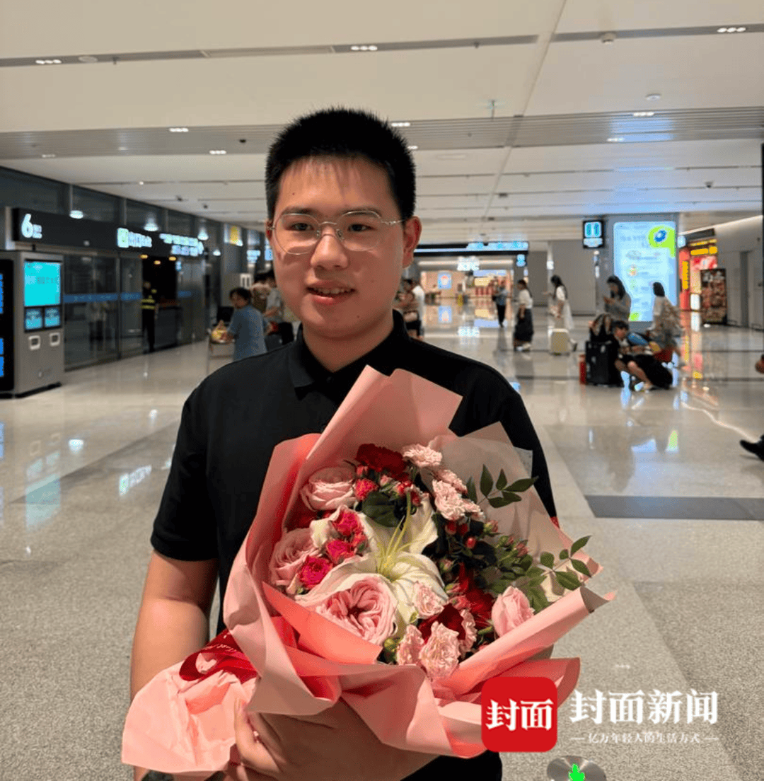 理论成绩世界第一<strong></p>
<p>理财与存款</strong>！成都七中17岁学子夺得国际化学奥赛金牌