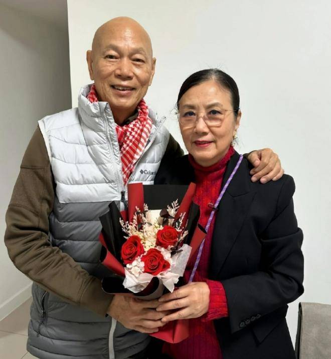 知名男演员自曝正注射女性荷尔蒙<strong></p>
<p>理财新浪</strong>，原因让人心碎