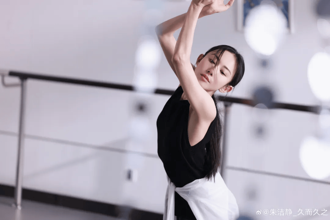 上海知名女演员：罹患乳腺癌<strong></p>
<p>商业银行个人理财业务</strong>，放化疗25次！最后一次治疗后，瞒着家人做了件事