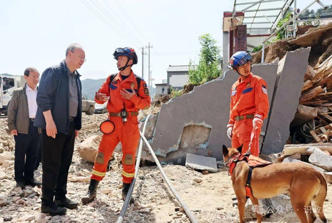 北京市委书记尹力、市长殷勇到怀柔区检查灾后恢复重建工作<strong></p>
<p>理财低风险</strong>，看望慰问尹春燕亲属、受灾群众和抢险救灾一线工作人员