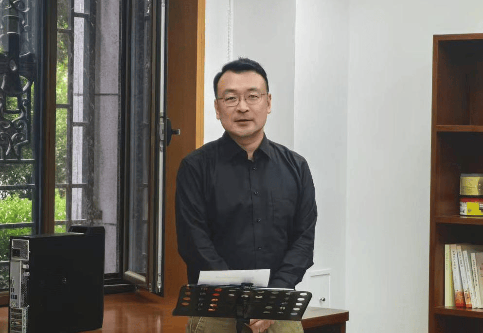 杨光已任陕西省委组织部副部长、省委编办主任<strong></p>
<p>理财</strong>，此前在财政部工作