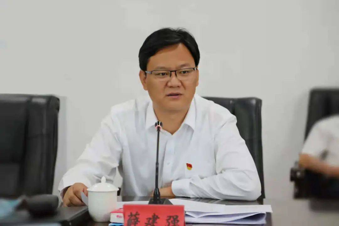 调离阿克苏市委书记不到1年<strong></p>
<p>保本理财收益</strong>，薛建强官宣落马