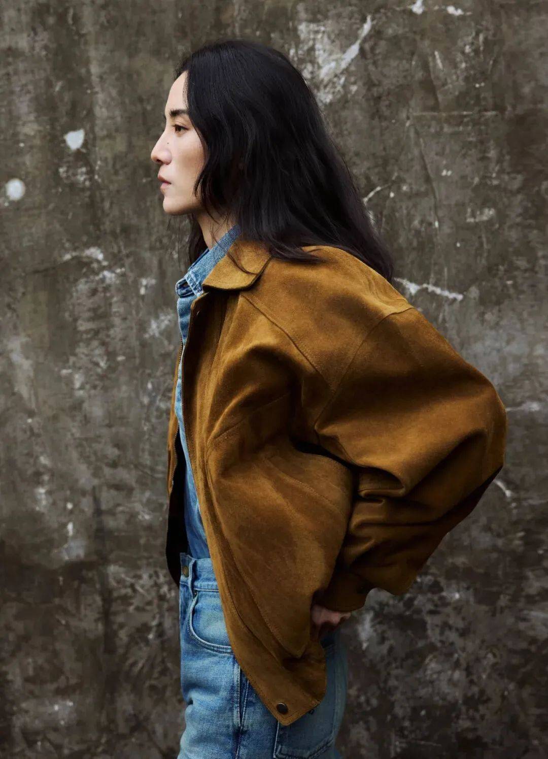 质感女人怎么都在穿这个颜色<strong></p>
<p>保本理财收益</strong>？